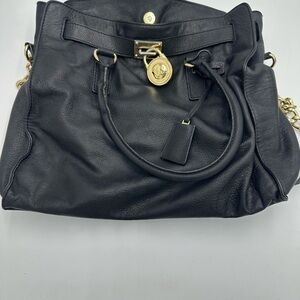 MICHAEL Michael Kors Black Leather Shoulder Bag with Gold Chain